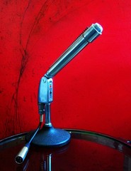 Vintage 1960’s Electro Voice 674 / 676 dynamic cardioid microphone w cable # 3