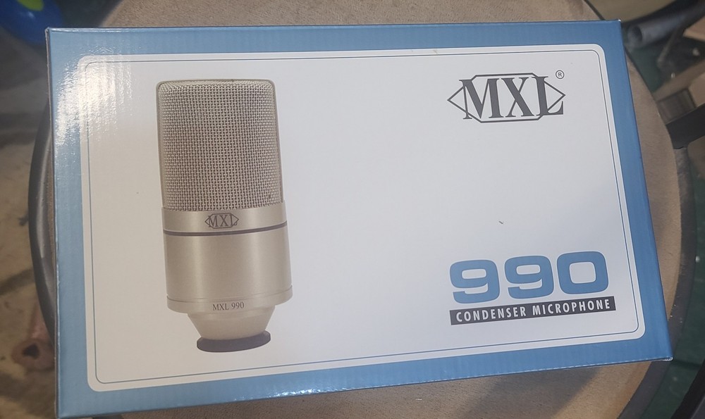MXL 990 Pressure Gradient Condenser Instrument Recording Microphone