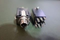 2 Ea 7 Lug with Ground 1/4″ Chassis Mount Jack