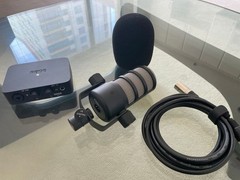 Rode Dynamic Podmic Bundle w/ Rode AI-1 Audio Interface & Broadcast Arm