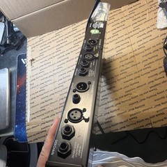 BBE MaxCom Dual Channel Compressor/Limiter/Gate w/ Power Cord
