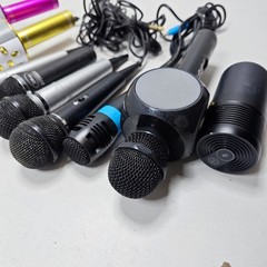 Lot of 10 Microphones – Untested, Signs of Use, Various Models