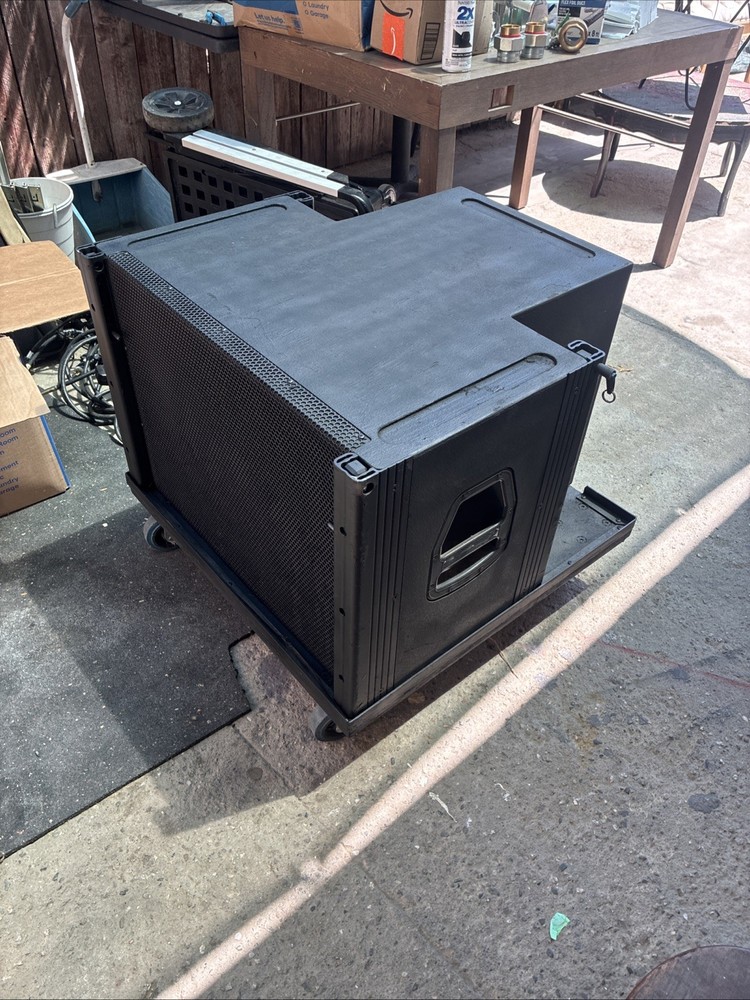 EAW SB730 Dual 12″ Subwoofer – Black