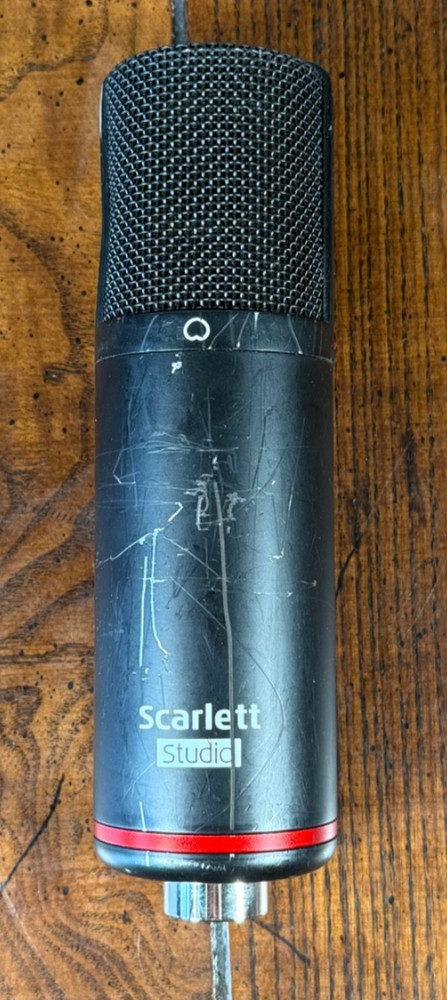 Untested Focusrite Scarlett Studio 20Hz – 20kHz Condenser Microphone CM25 MKIII