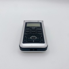 Roland R-05 Portable Digital Audio Recorder Linear PCM MP3 Wave Handy Studio R05