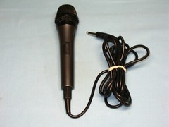 UNI-DIRECTIONAL, HAND-HELD, CORDED, MICROPHONE ~ DYNAMIC