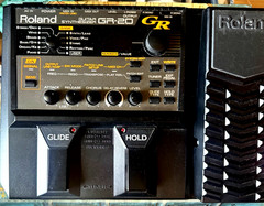 Roland GR-20 Guitar Synthesizer Floor Unit, 469 Presets Works A+, P/S Incl