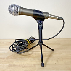 Samson Q2U Dynamic USB Microphone for Recording and Podcasting