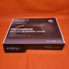 Wireless UHF Dual Microphone System Twin Antenna Receiver 250′ Range 2 Channels
