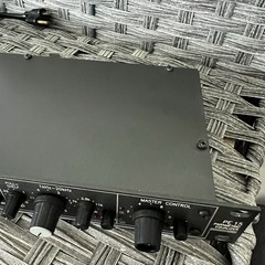 RANE PE 15 PARAMETRIC EQUALIZER Some stubs/inserts missing. Rack Mount. WORKS