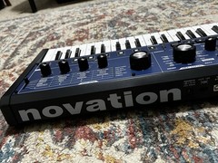 Novation MiniNova 37-Key Synthesizer Vocoder Arpeggiator USB Gooseneck Mic