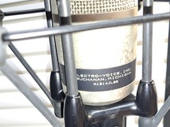 Electro-Voice RE27 N/D Wired Microphone with Model 309A, Heil PL-2T Stand
