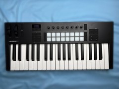 Novation Launchkey 37 – Unboxed, used twice.