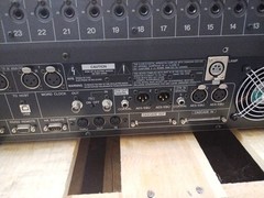 Yamaha PM5D Digital Mixing Console 2-Power Supplies & Connection Cables