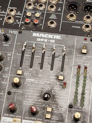 Mackie DFX-12 12-Channel Integrated Live Sound Mixer *UNTESTED*