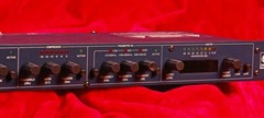 SYMETRIX 628 Programmable Parametric VOICE PROCESSOR Preamp De-Ess Compress Exp