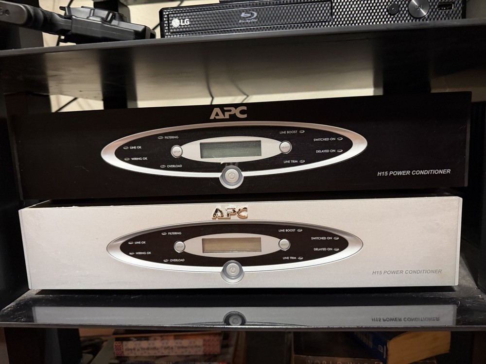 APC H10 Power Conditioner 12 Outlet Surge Protector AV Rack Mount W/ $300 Cord