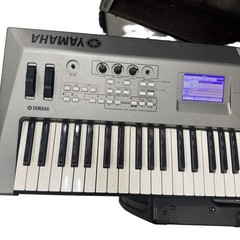 Yamaha MM6 61 Keyboard Synthesizer Synth W/Power Cord Tested Works