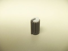 BEHRINGER EUROPOWER PMP5000 MIXER PARTS – knob – round (white)