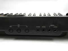 Vintage Yamaha YS200 61-Key Digital FM Synthesizer w/ Case, Pedal, Manual