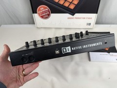 Maschine Groove Production Studio – with Box & book