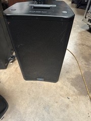 QSC K12.2 K2 Series Two-Way 2000W Active 12″ DJ PA Speaker with Carry Case