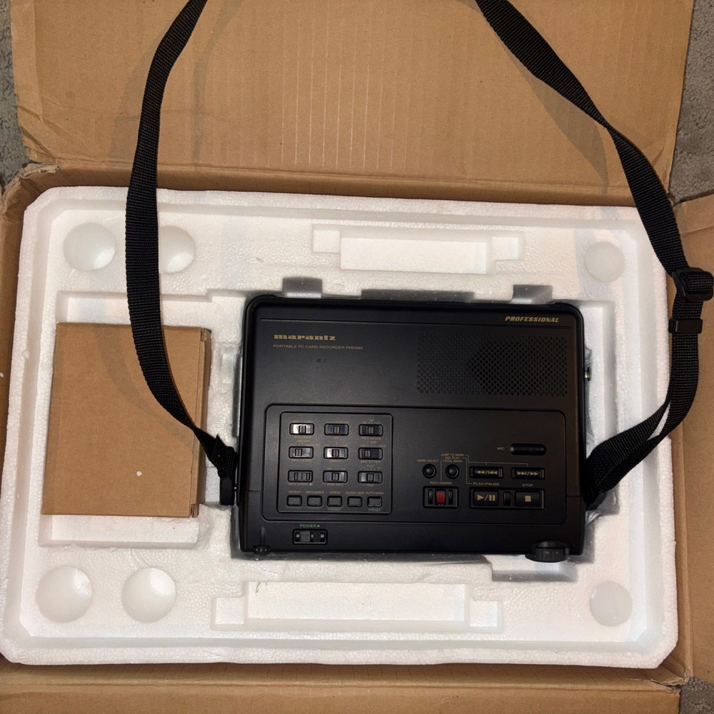 Marantz portable PC card recorder PMD680/U1B- new in box