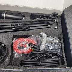 Hayner-Seek HS-AP203-2 Black Podcast Equipment Bundle For 2