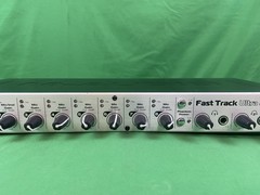 M-Audio Fast Track Ultra 8R 8-Ch USB 2.0 Rack-READ READ