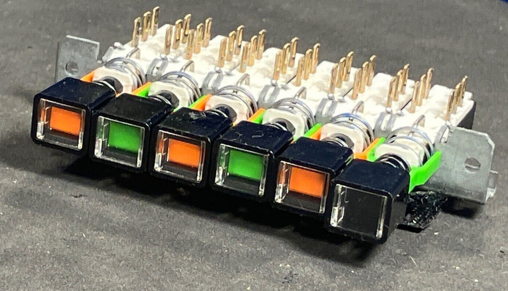 Schadow switch 6-DPDT Assembly, F-series – FA120 Lampless-Rectangular Eyelids-