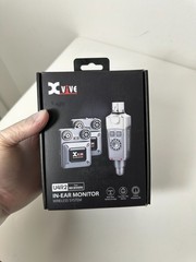 XVIVE Audio U4R2 2.4GHz Wireless In-Ear Monitoring System