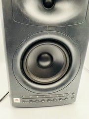 JBL LSR4326P Studio Monitor Speaker For Parts Or Repairs- Powers On – Read Desc!