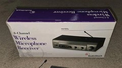Radio Shack 8-Channel Wireless Microphone Receiver w Audio Link Transmitter, Mic
