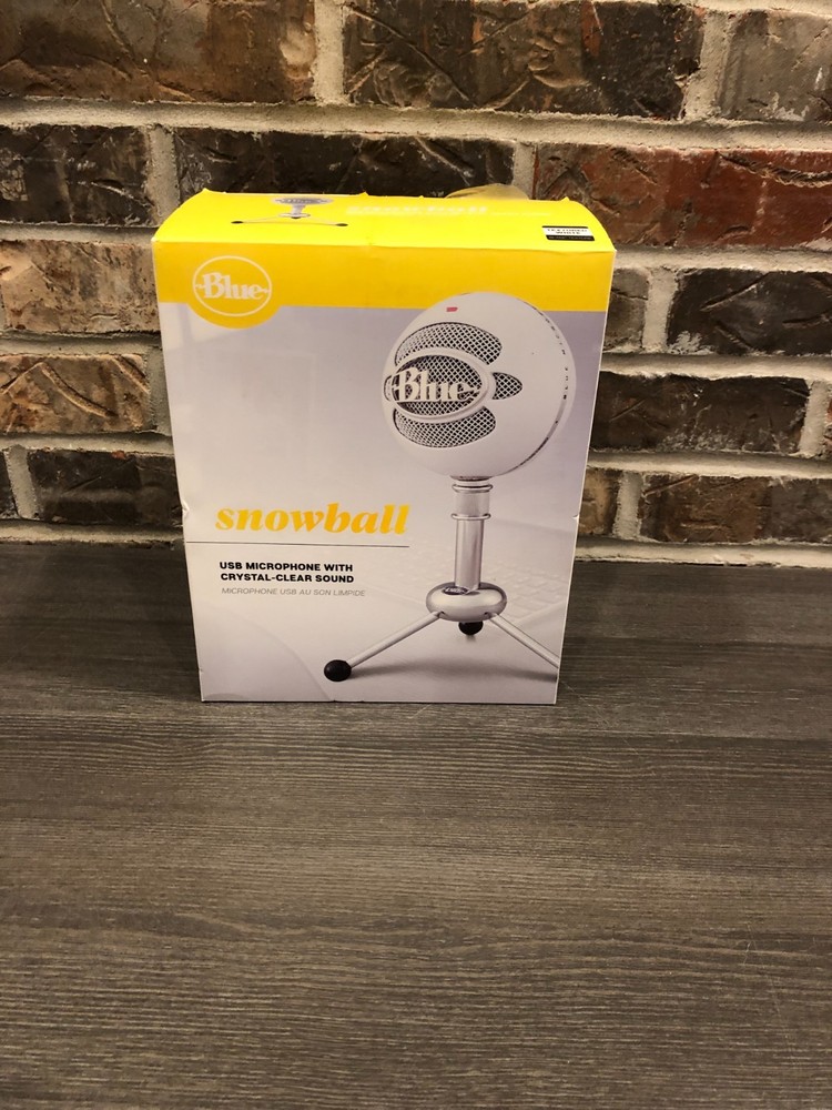 Blue Snowball USB Condenser Microphone with Accessory Pack (White)