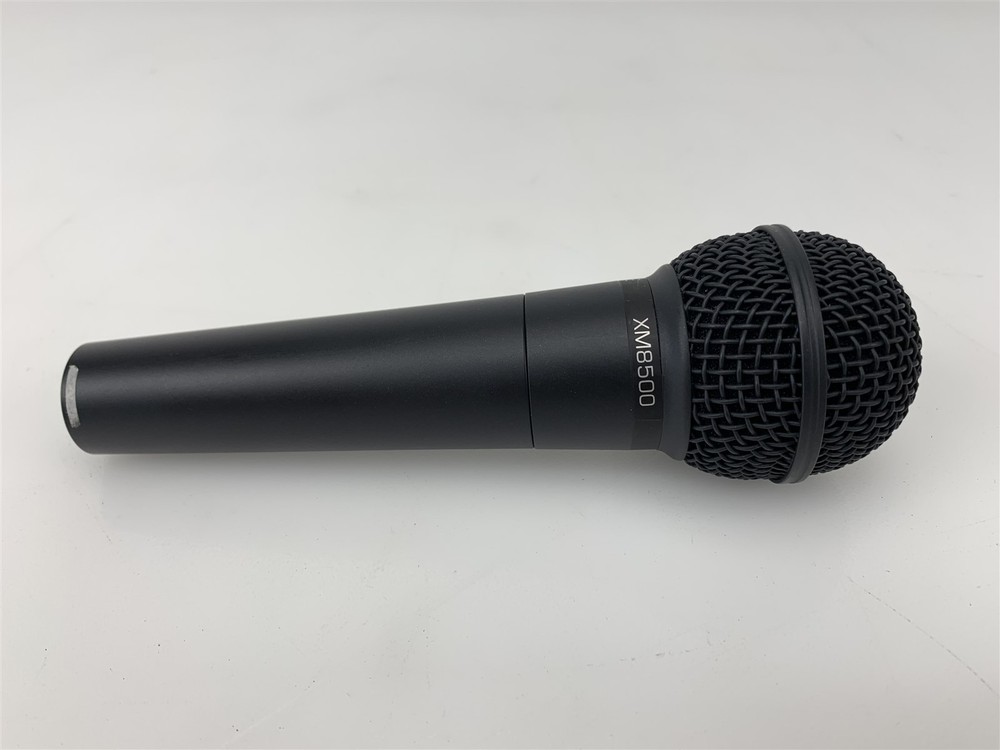 Behringer Ultravoice XM8500 Microphone