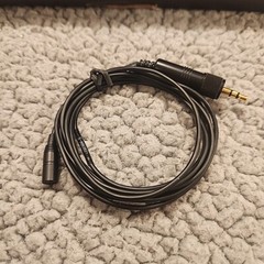 SONY UWP Lavalier Microphone Senal OLM-2S with 3.5mm Locking Connector BRAND NEW