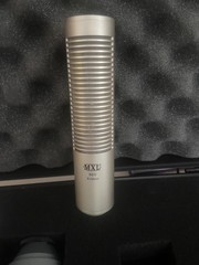 MXL Ribbon Mic Collection w. Case