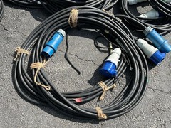 INDU 400A Power Distro PD 3PH CAM-CEE 30A-BLU5 X6, 30A-BLU3 X18 PT W/CABLE