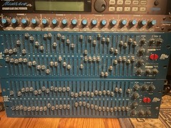 BSS FCS-966 Opal Dual-Channel 30-Band Graphic Equalizer (Good Used Condition)