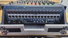 Soundcraft Si Expression 1 Digital Mixer Console w/Hard Case Attached