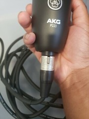 AKG P220 Project Studio Condenser Microphone *READ DESCRIPTION*