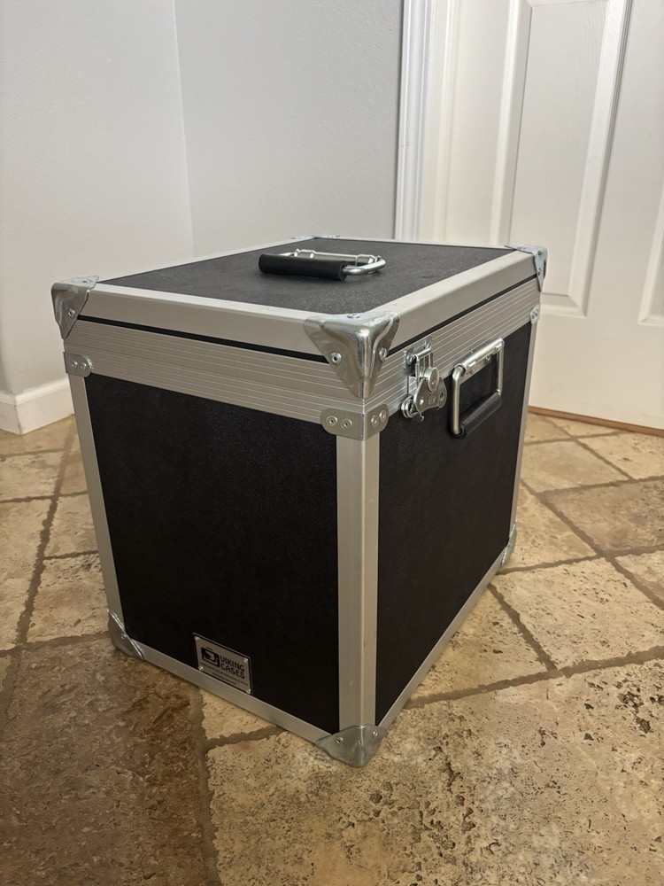 Viking Cases Heavy Duty Great Condition 1ea