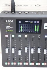 RODE RODECaster Pro Integrated Podcast Production Console