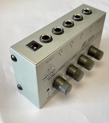 Behringer Micro AMP HA400 Ultra Compact 4-Channel Stereo Headphone Amplifier