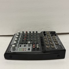 Behringer XENYX Q802USB 8-input 2-bus Mixer – No Cord