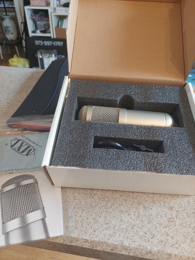 MXL Condenser Studio Microphone Large Diaphram New