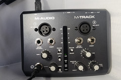 M-Audio M-Track USB Audio Interface MIDI Tested Working w/ Box Manual CIB cVideo