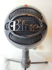 Blue Snowball iCE USB Microphone w/ Tripod Stand–YouTube Podcast Gaming Stream