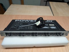 Behringer HA 4000 Headphone Distribution Amplifier