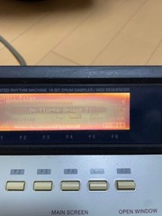 Akai MPC2000XL Sampler Vintage MPC Drum Machine Sequencer Classic Unit